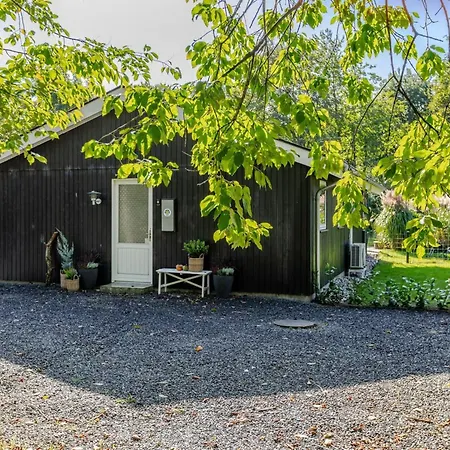 Kennet - 30km From The Sea By Interhome Toftlund