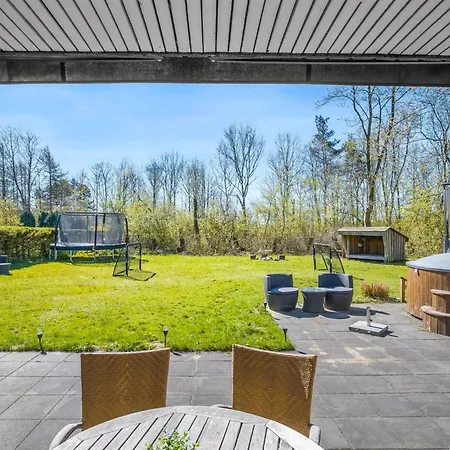 Dom wakacyjny Kennet - 30km From The Sea By Interhome *